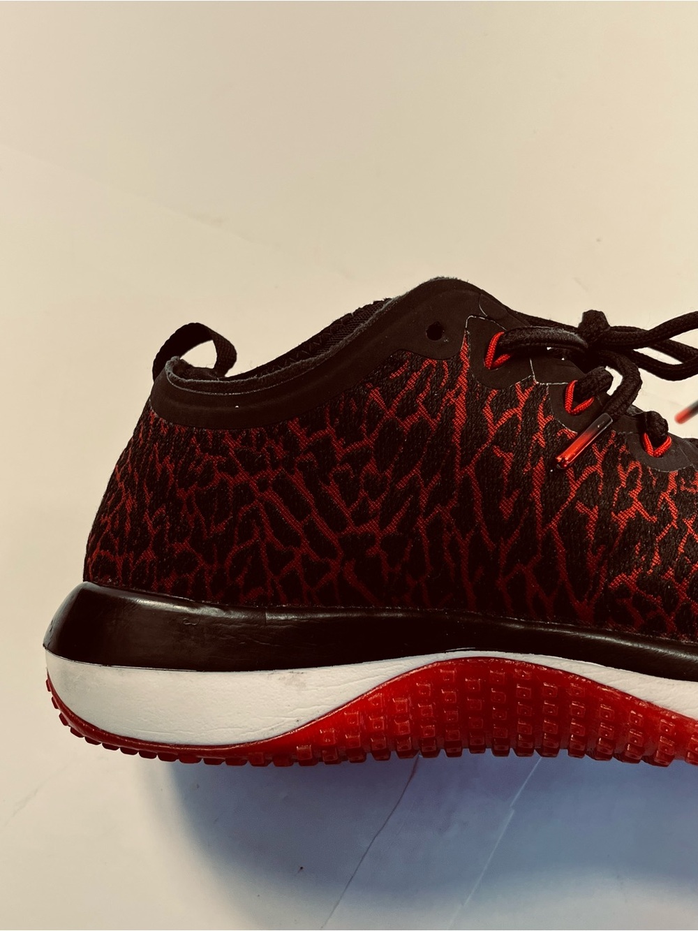 Nike Jordan Trainer Shoes #845403-00Men’s Men’s Size:12 Black Red Sneakers - Picture 10 of 15